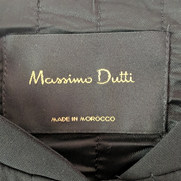 Massimo Dutti Black Jacket with quilted lining - Picture 2 of 4